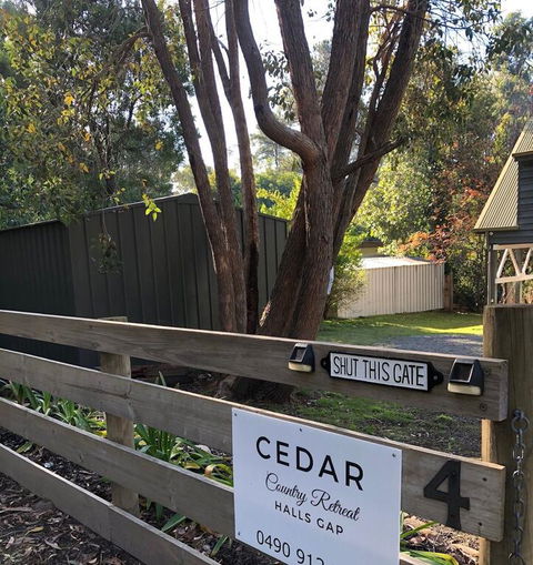 Cedar Country Retreat - Accommodation Perth 3