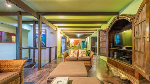 CELADON Holiday House - Accommodation Perth 3