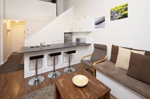 Central Abode-Modern Apartment In The Heart Of Jindabyne - Accommodation Perth 1