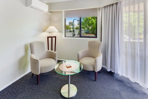 Central Deborah Motel - Perth Resorts 1
