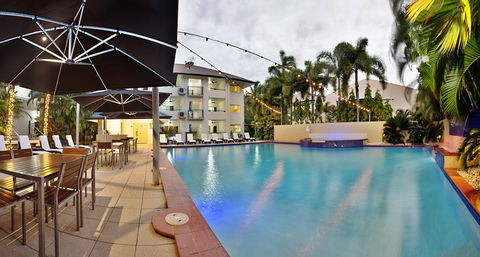 Central Plaza Port Douglas - Accommodation Perth 2