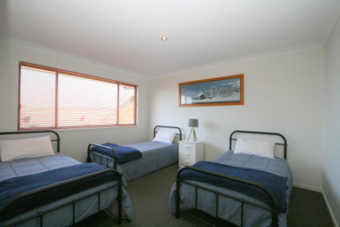 Chalet De Neige - Accommodation Perth 2