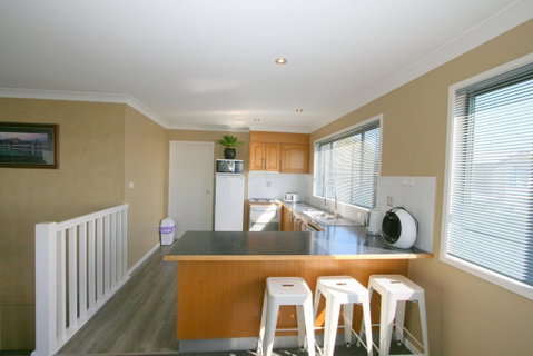 Chalet De Neige - Accommodation Perth 0