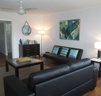 Charming Beach House - Perth Resorts