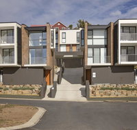 Chilam 'D' - Architecturally designed - Accommodation Perth