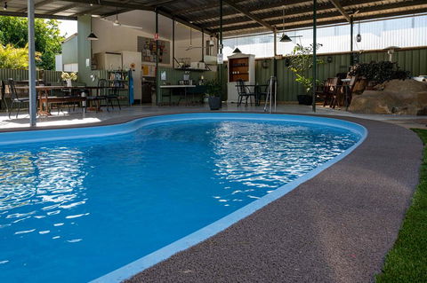 Chillagoe Cabins And Tours - Perth Resorts 3