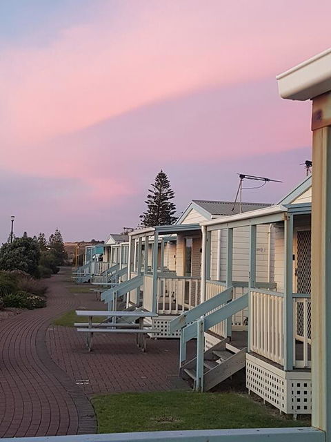 Christies Beach Tourist Park - Accommodation Perth 3