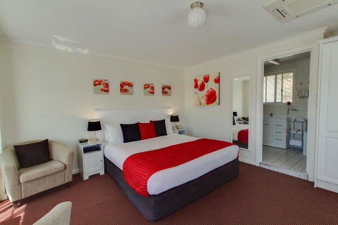 Clare Valley Motel - Accommodation Perth 3