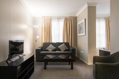 Clarendon Hotel - Accommodation Perth 3