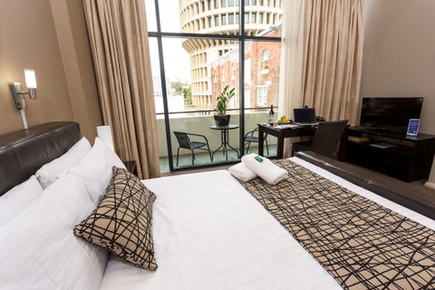 Clarendon Hotel - Accommodation Perth 0