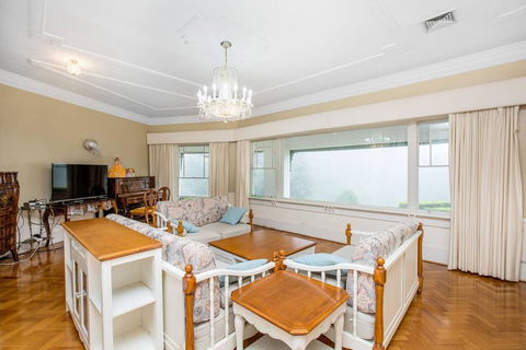 Classic 5 Beds Mt Dandenong Resort - Perth Resorts 2