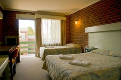 Classic Twin-bed Room 1 In Oakleigh - Accommodation Perth 2