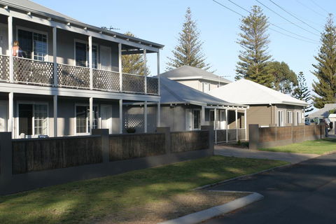 Clearwater Motel Apartments - Accommodation Perth 0