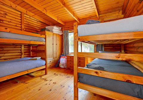 Cloudy Bay Cabin - Perth Resorts 2