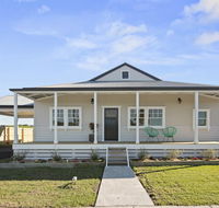 Cloverdale Cottage - Perth Resorts