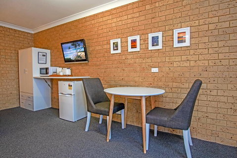 Coast Inn Motel - Accommodation Perth 1
