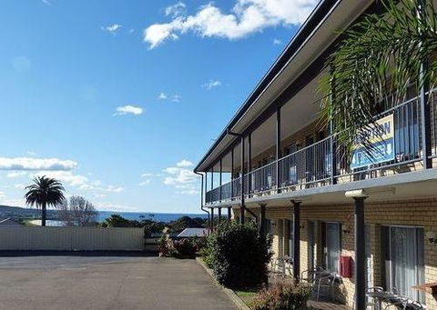 Coastal Comfort Motel - Accommodation Perth 0