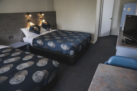 Colac Central Hotel-Motel - Accommodation Perth 1