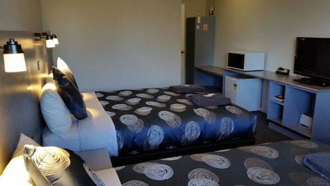 Colac Central Hotel-Motel - Accommodation Perth 2
