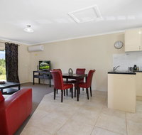 Colonial Inn Guest Rooms - Perth Resorts