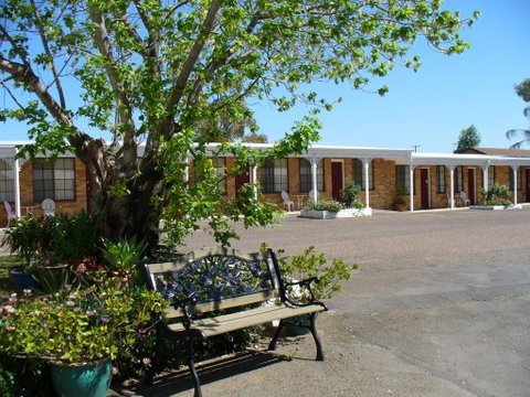 Colonial Motor Lodge Scone - Perth Resorts 0