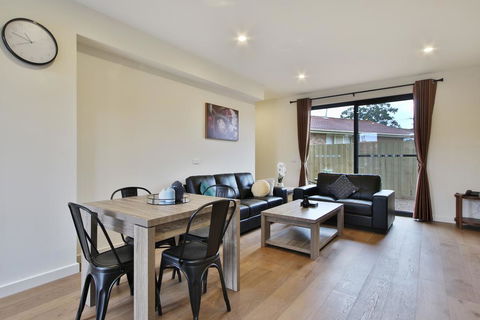 Comfort Inn & Apartments Dandenong - Accommodation Perth 0