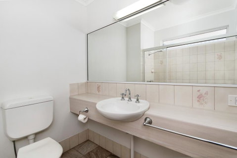 Comfort Inn Cairns City - Accommodation Perth 1