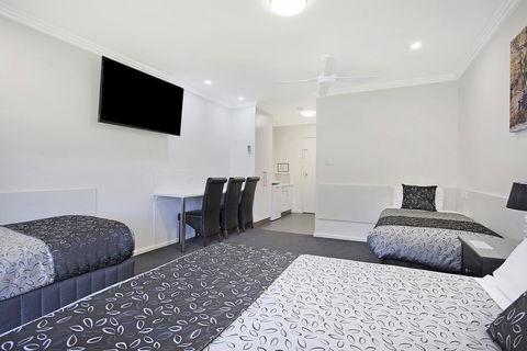 Comfort Inn May Park - Accommodation Perth 2