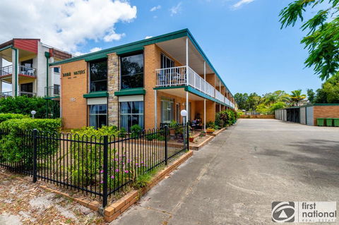 Comfy Ground Floor Unit Opposite Waterfront! Welsby Pde, Bongaree - Accommodation Perth 0