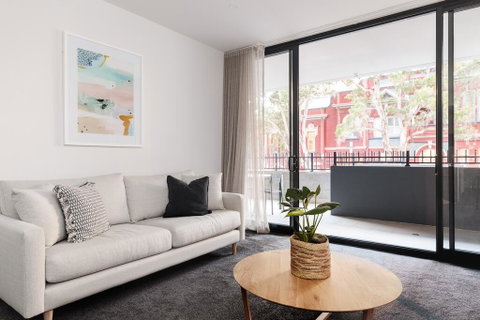 Contemporary Apartment In Newcastle CBD - Accommodation Perth 0
