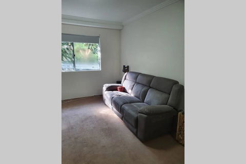 Convenient One Bedroom Apartment Close To City - Accommodation Perth 3
