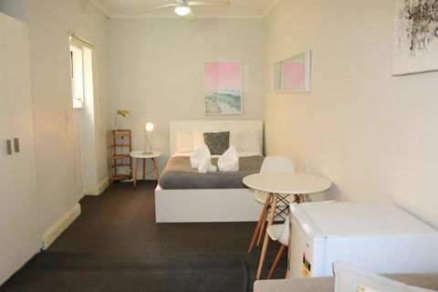 Convenient Studio In Kings Cross - Accommodation Perth 2