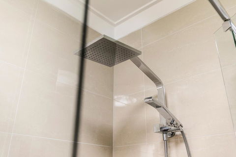 Cool Quiet Modern Secure Walking Distance To Perth And Landmarks - Perth Resorts 2