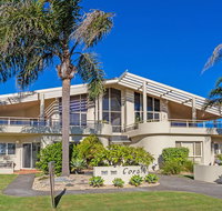 Coral Sands 3 - Pebbly Beach - Accommodation Perth
