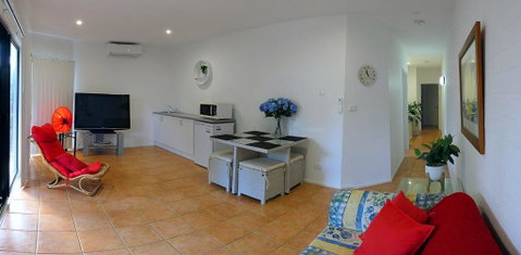 Corlette Retreat - Accommodation Perth 1
