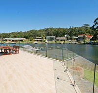 Cormorant Waterfront Home - Accommodation Perth