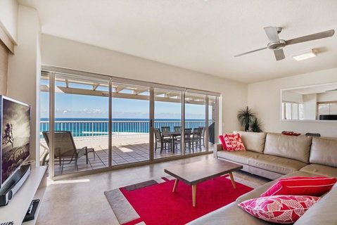 Costa Nova Holiday Apartments - Accommodation Perth 2
