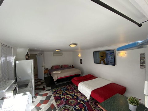 Cosy Units Convenient Fit All Needs - Accommodation Perth 0