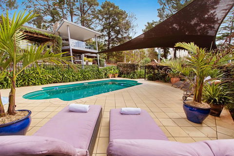 COUNTRY MEETS THE BAY - MOUNT ELIZA - Accommodation Perth 0