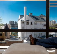 Couple's Gateway in Sunny Elizabeth Bay - Accommodation Perth