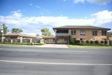 Cousins Motor Inn - Perth Resorts 0