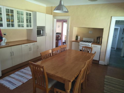 Crystal Springs Holiday Accommodation - Accommodation Perth 3