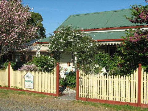 Cuddledoon Cottages Rutherglen - Perth Resorts 0