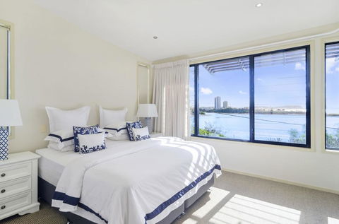 Currumbin Beachside Holiday Home - Accommodation Perth 1