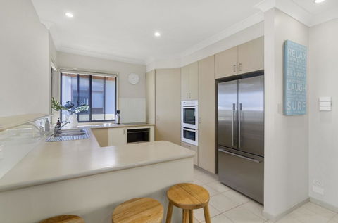 Currumbin Beachside Holiday Home - Accommodation Perth 3