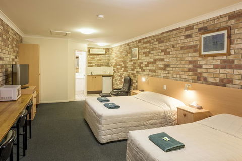 D'Aguilar Hotel Motel - Perth Resorts 3