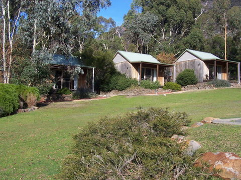 D'Altons Resort - Accommodation Perth 0