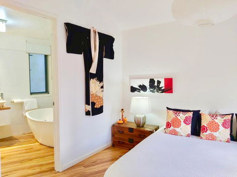Dalrymples Guest Cottages - Accommodation Perth 1
