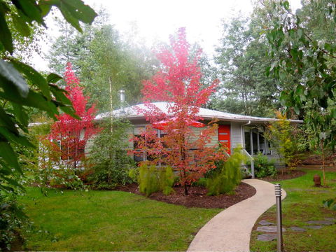 Dalrymples Guest Cottages - Accommodation Perth 0