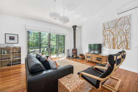 Dalrymples Guest Cottages - Accommodation Perth 2